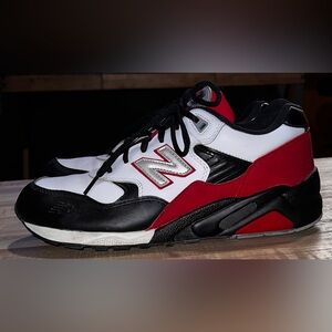New Balance, Sneakers, MT580 Mens Size
9.5 m